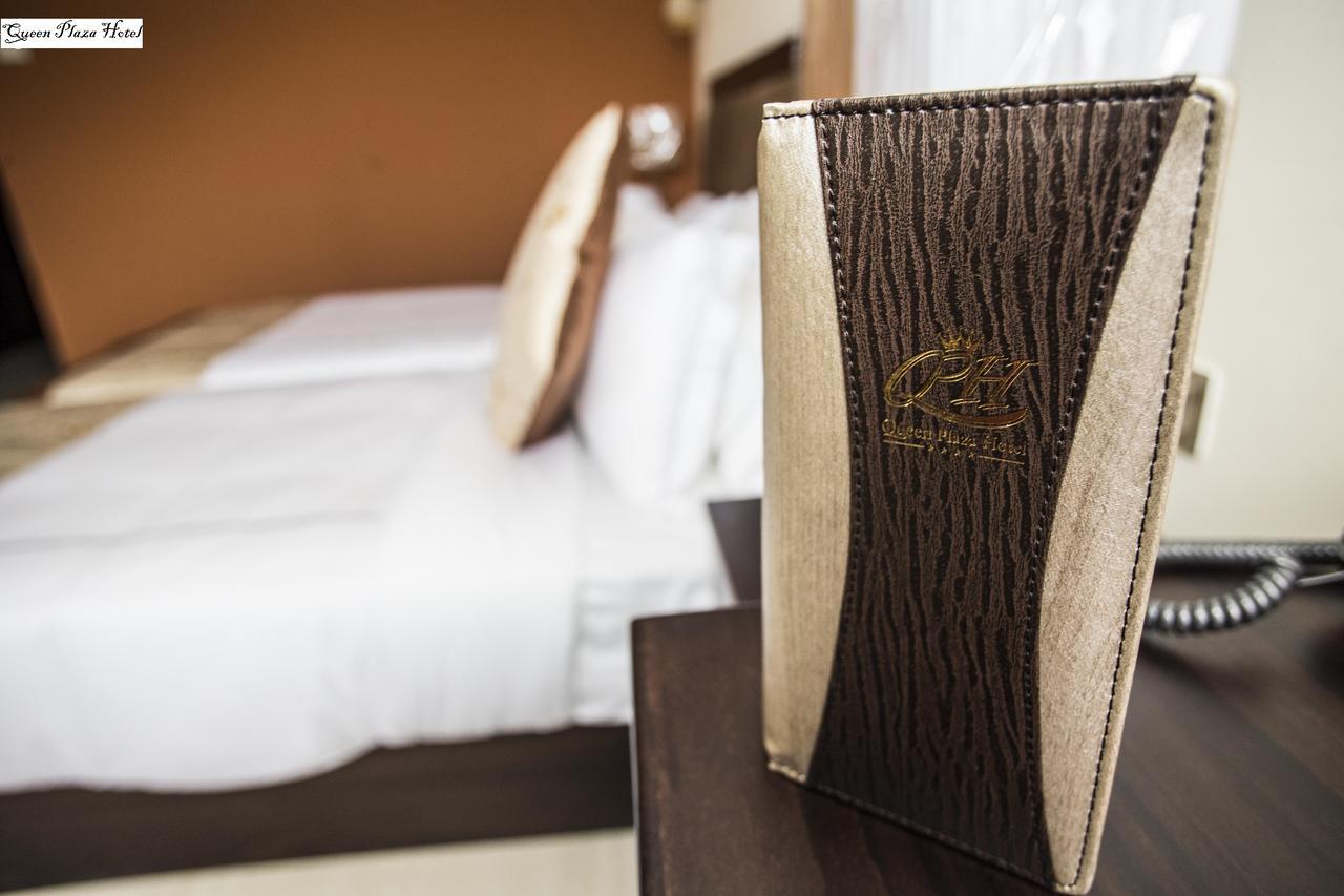 Queen Plaza Hotel Хеврон Екстер'єр фото